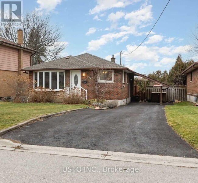 property at 299 Fairlawn Ct