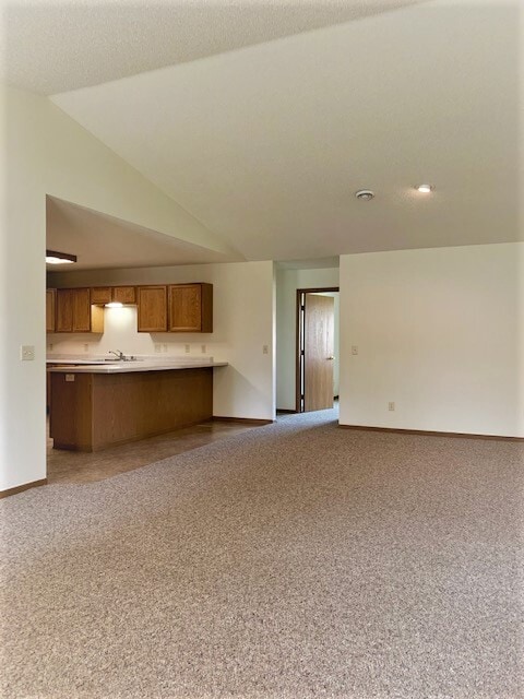 4549 Woodford Ct, Unit 4 in Eau Claire, WI - Building Photo - Building Photo