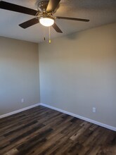 1325 N Meridian Ave in Wichita, KS - Building Photo - Building Photo