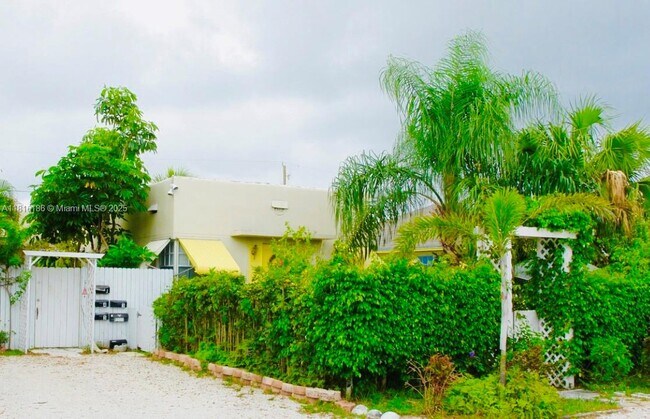 property at 1922 McKinley St