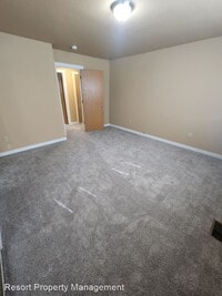 1806 E 3rd Ave photo'