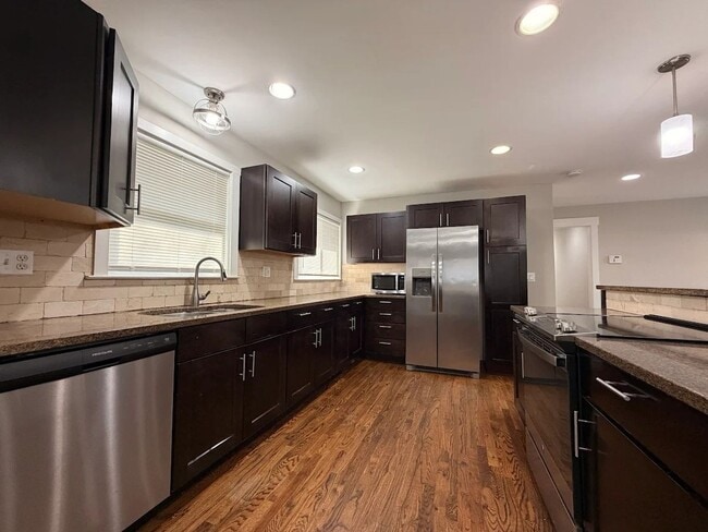 2000 Bencal Dr SE in Atlanta, GA - Building Photo - Building Photo