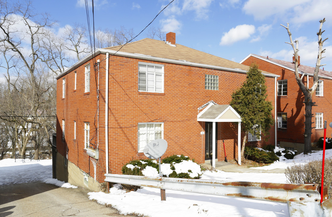 196 Spring Ave in Pittsburgh, PA - Foto de edificio