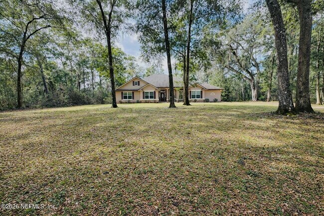 2546 Crooked Creek Point Rd in Middleburg, FL - Building Photo - Building Photo