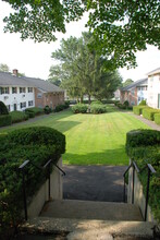 55 Prospect St in Ridgefield, CT - Building Photo - Building Photo
