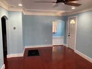 1215 N Garden Ave in Clearwater, FL - Building Photo - Building Photo