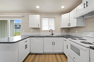 1119 N Buchanan St, Unit C in Kennewick, WA - Foto de edificio - Building Photo