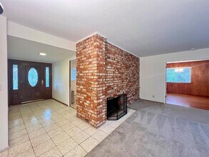 6484 Camelia Dr in San Jose, CA - Building Photo - Building Photo