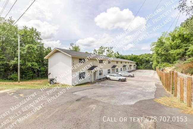2445 Lowe St in Macon, GA - Building Photo - Building Photo