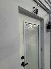 5909 S Dixie Hwy in West Palm Beach, FL - Building Photo - Building Photo