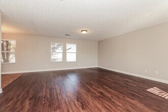 4003 Randall Ln in Thompson's Station, TN - Foto de edificio - Building Photo