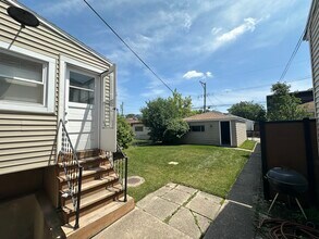 5137 N Lowell Ave in Chicago, IL - Building Photo - Building Photo