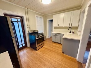 509 Nutt Rd in Phoenixville, PA - Foto de edificio - Building Photo