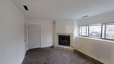 445 W Van Buren St in Colorado Springs, CO - Building Photo - Building Photo