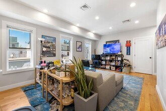 20 Grimes St in Boston, MA - Building Photo - Building Photo