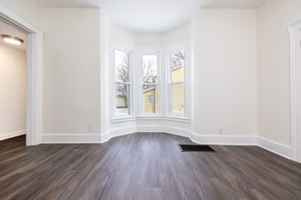 332 Detroit St S in Bellefontaine, OH - Building Photo - Building Photo