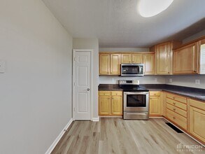 282 Clara Bell Way in Carrollton, GA - Building Photo - Building Photo