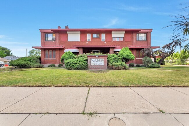 2483 Harrison Blvd in Ogden, UT - Building Photo - Building Photo