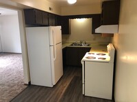 1101 Cambridge Dr, Unit B photo'