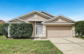 30237 Glenham Ct in Wesley Chapel, FL - Building Photo