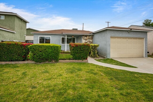 property at 1776 N Niagara St