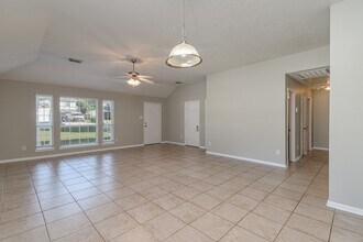 5500 N Buffalo Cir in Willis, TX - Building Photo - Building Photo