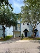 4511 Legacy Park Dr in Tampa, FL - Building Photo