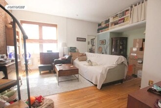 866 W End Ave in New York, NY - Building Photo - Building Photo