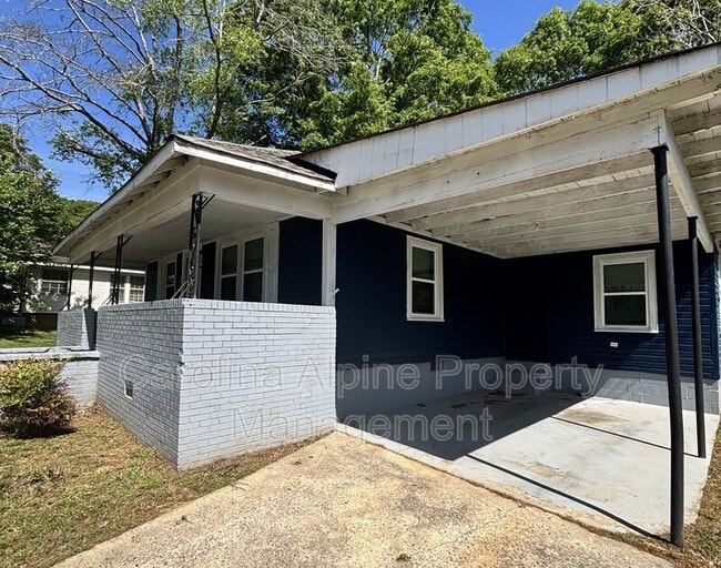 604 W Elm St in Shelby, NC - Building Photo - Building Photo