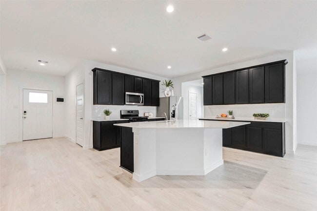 property at 29918 Gallatin River Ln