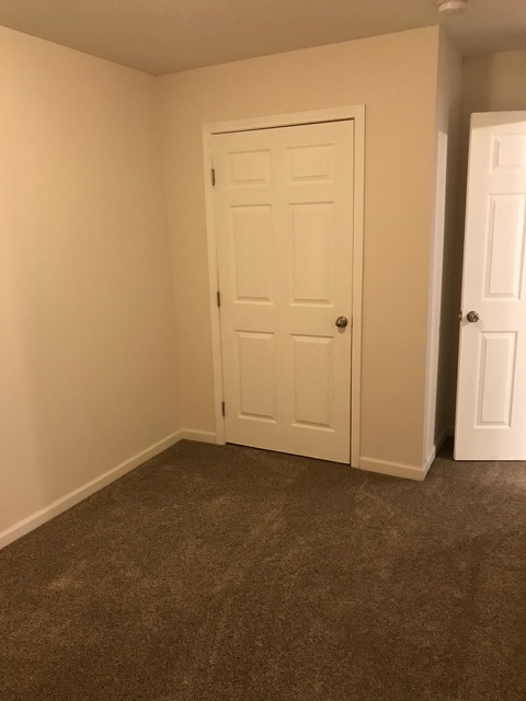 117 Main St in Memphis, IN - Foto de edificio - Building Photo