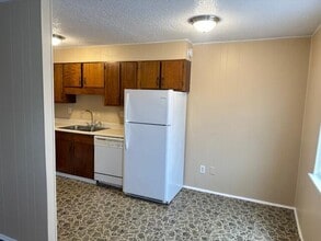 1375 Village Oaks Cir NW in Cleveland, TN - Building Photo - Building Photo