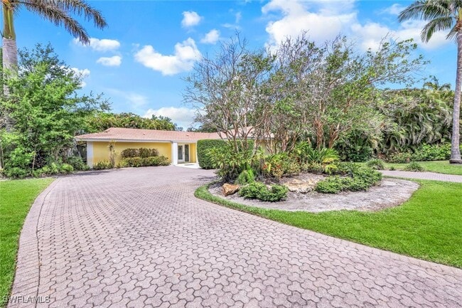 property at 723 Willowhead Dr