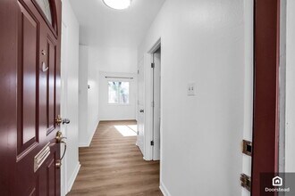 241 Walnut Ave in Walnut Creek, CA - Building Photo - Building Photo
