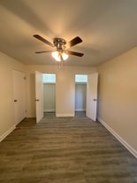 14605 Des Plaines St, Unit 1E in Harvey, IL - Building Photo