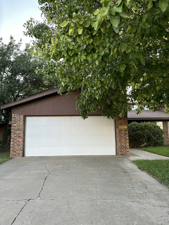 4470 Ridgecrest Cir in Amarillo, TX - Building Photo