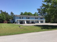 Johnson Street Apartments in Burgaw, NC - Foto de edificio - Building Photo