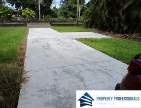 1592 Kilauea Ave in Hilo, HI - Building Photo - Building Photo
