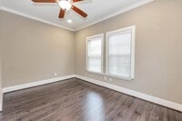 4114 Lamar St photo'