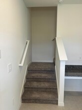 32004 Spiceberry St in San Antonio, FL - Building Photo - Building Photo