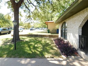 8514 Dryfield Dr in Austin, TX - Building Photo - Building Photo