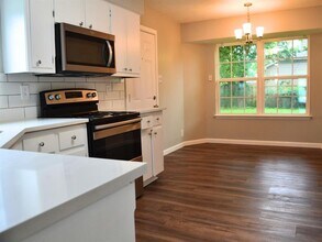 12400 Tree Line Dr in Austin, TX - Building Photo - Building Photo