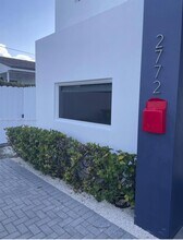 2772 SW 31st Ct in Miami, FL - Building Photo - Building Photo