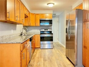 6 Bucklebury Hill in Fairport, NY - Building Photo - Building Photo