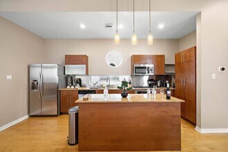 5630 Kiam St in Houston, TX - Building Photo - Building Photo