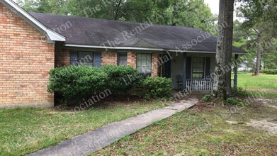 1288 Swartz Fairbanks Rd in Monroe, LA - Building Photo - Building Photo