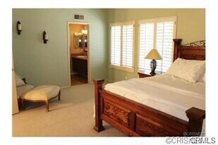 20030 Blythe St in Los Angeles, CA - Building Photo