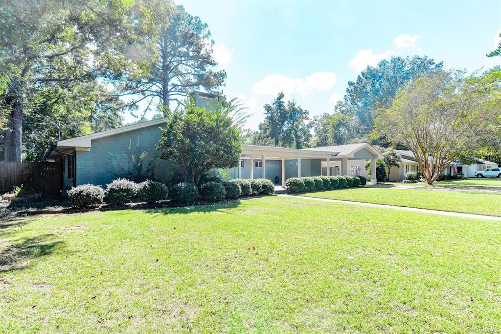2516 Jasmine Rd in Montgomery, AL - Building Photo