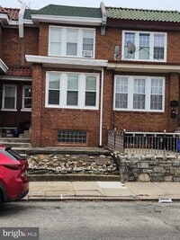 5403 Oakland St photo'