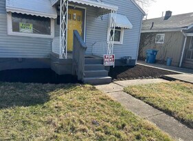 4909 Brouse Ave in Indianapolis, IN - Building Photo